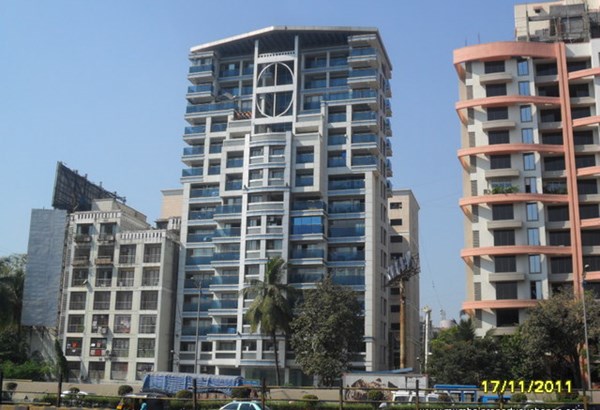 3 BHK RNA Azzure in Bandra East
