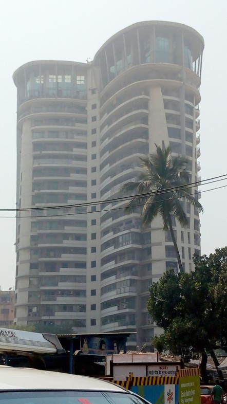 Lokhandwala Harmony for rent in Worli