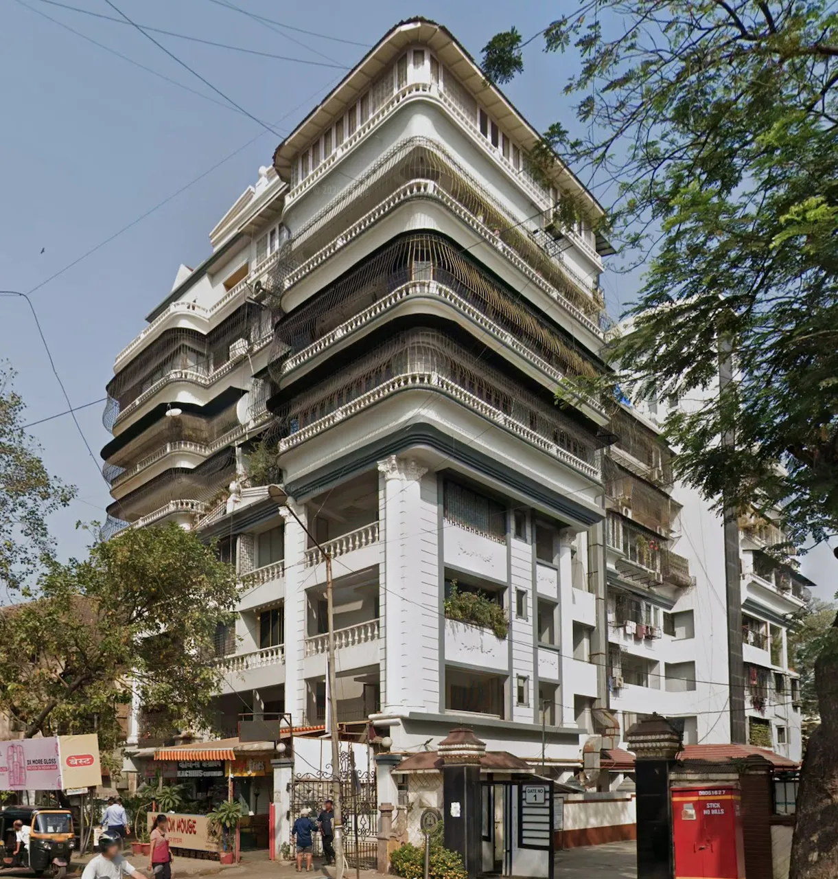 Shams Palace — Bandra West (2)