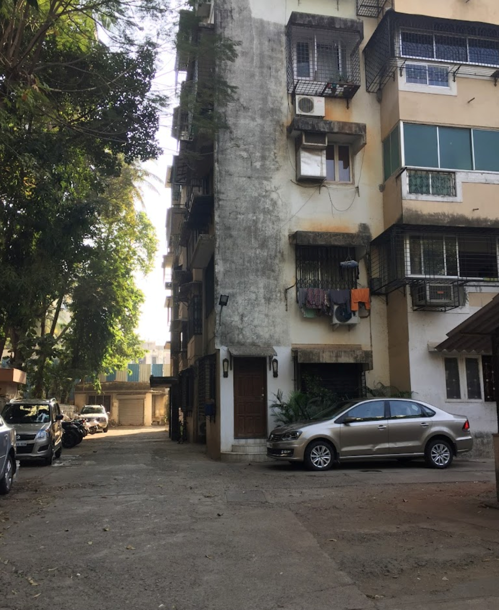 Neeldhara Society — Santacruz West (3)