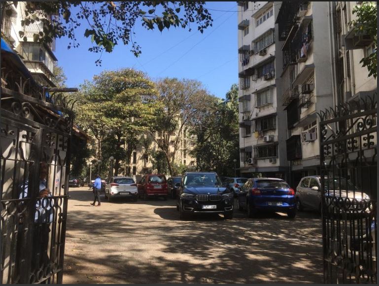 Roop Darshan flat for rent - Image 2