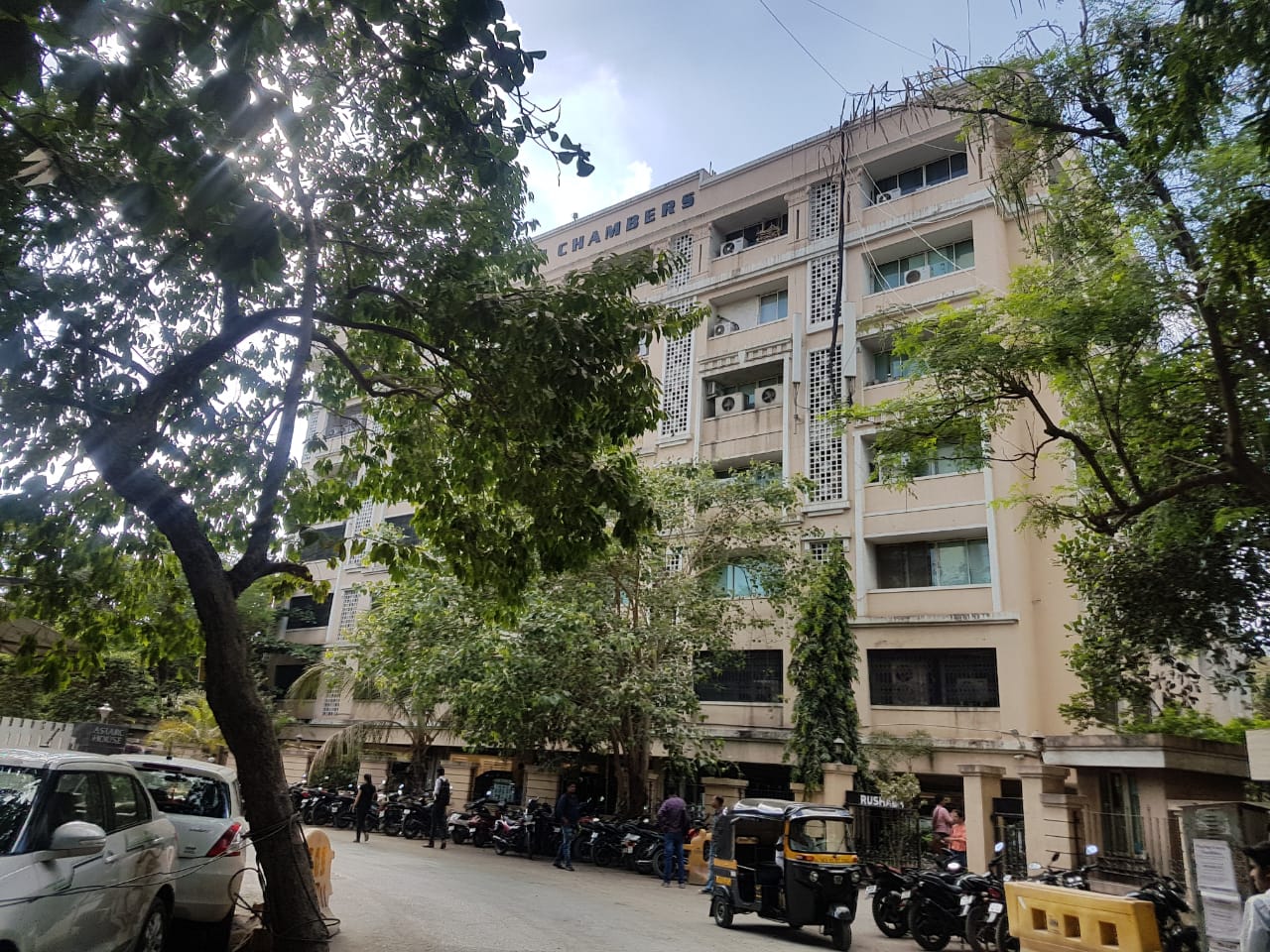 Rushabh Chambers in Andheri East