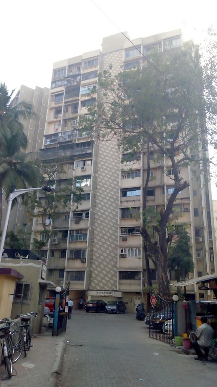 Paschim Apartment for rent in Prabhadevi