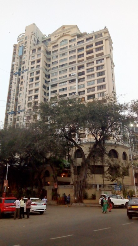 Raheja Empress in Prabhadevi