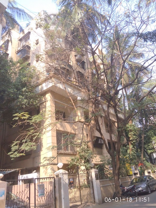 Koumari in Khar West