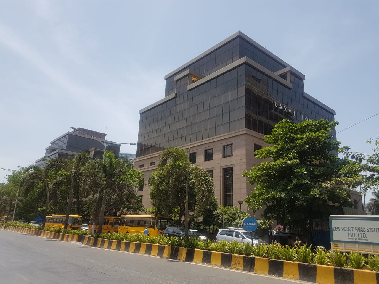 Laxmi Tower flat for rent - Image 2