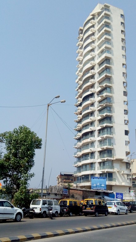 3 Panchsheel CHS in Veera Desai Road