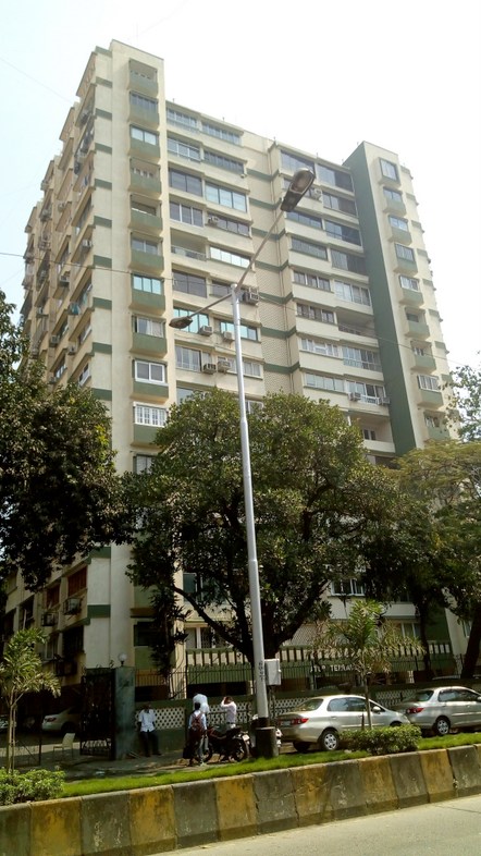 Atur Terraces for rent in Cuffe Parade