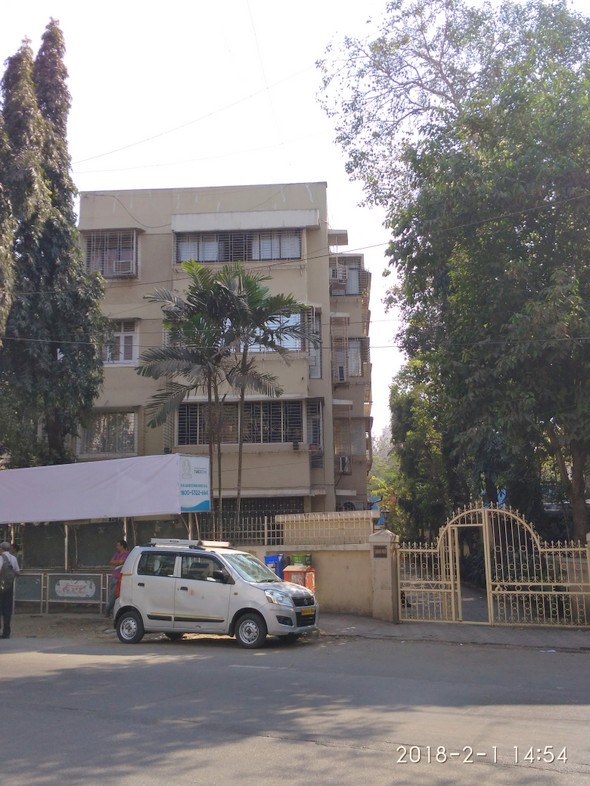 Sarvottam in Khar West