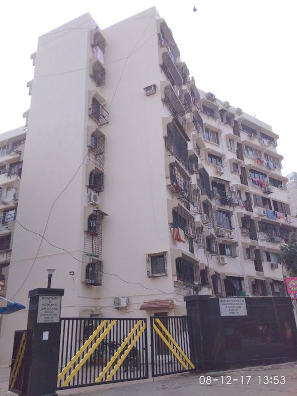 2 BHK Peter Apartment in Bandra West