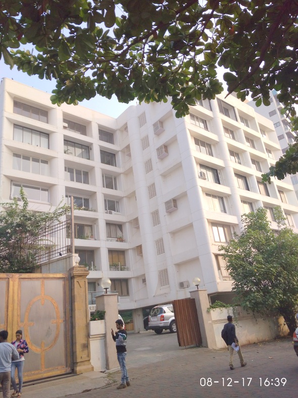 1 BHK Mon Repos in Bandra West