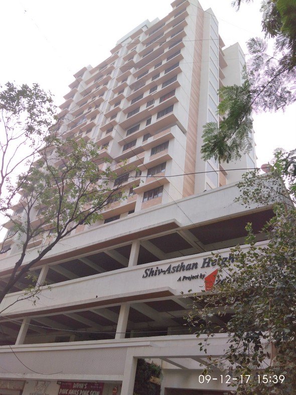 5 Shiv Asthan Heights Apartment in Bandra West