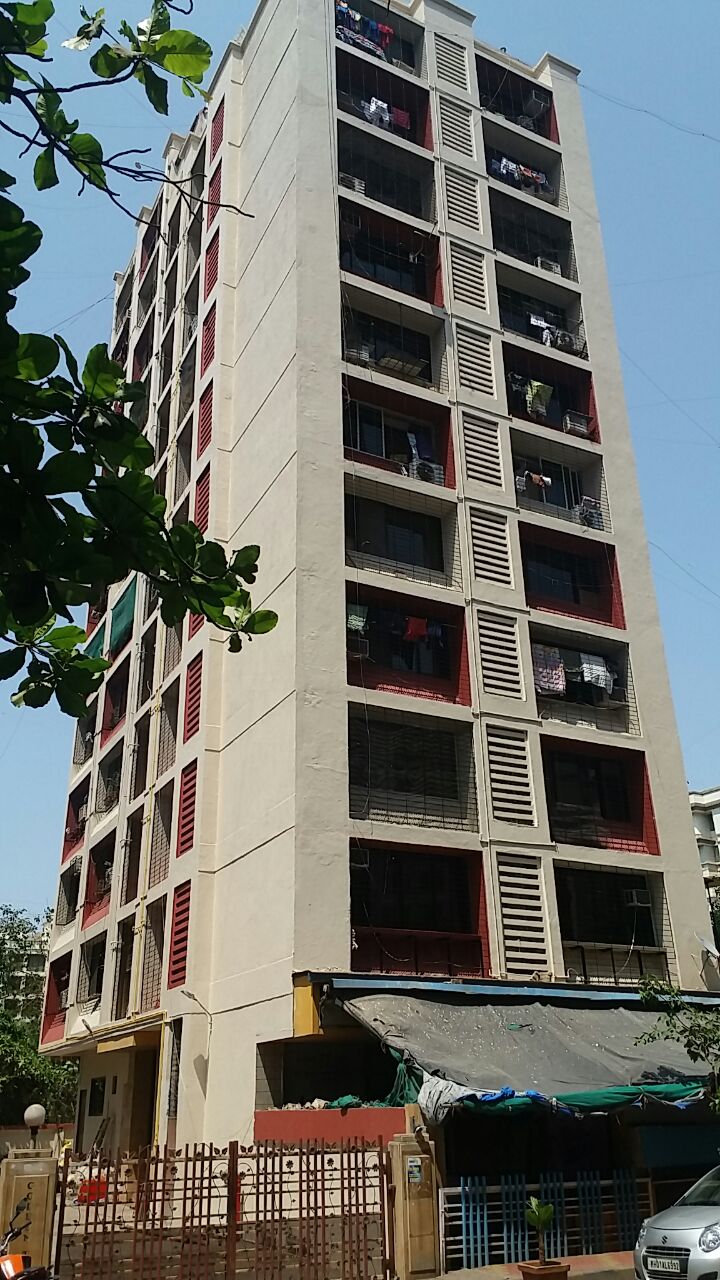 2 BHK Golden Tower in Santacruz East