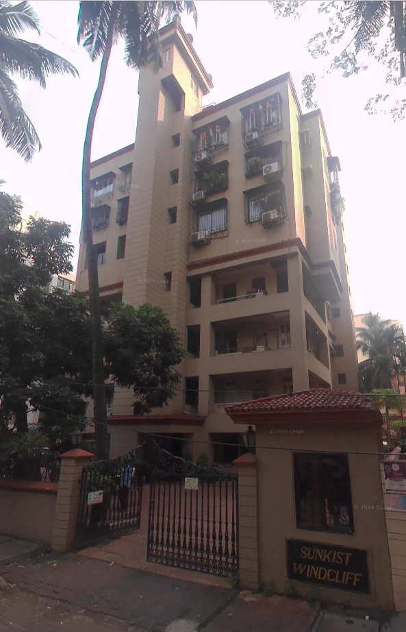 Wind Cliff Apartment in Bandra West