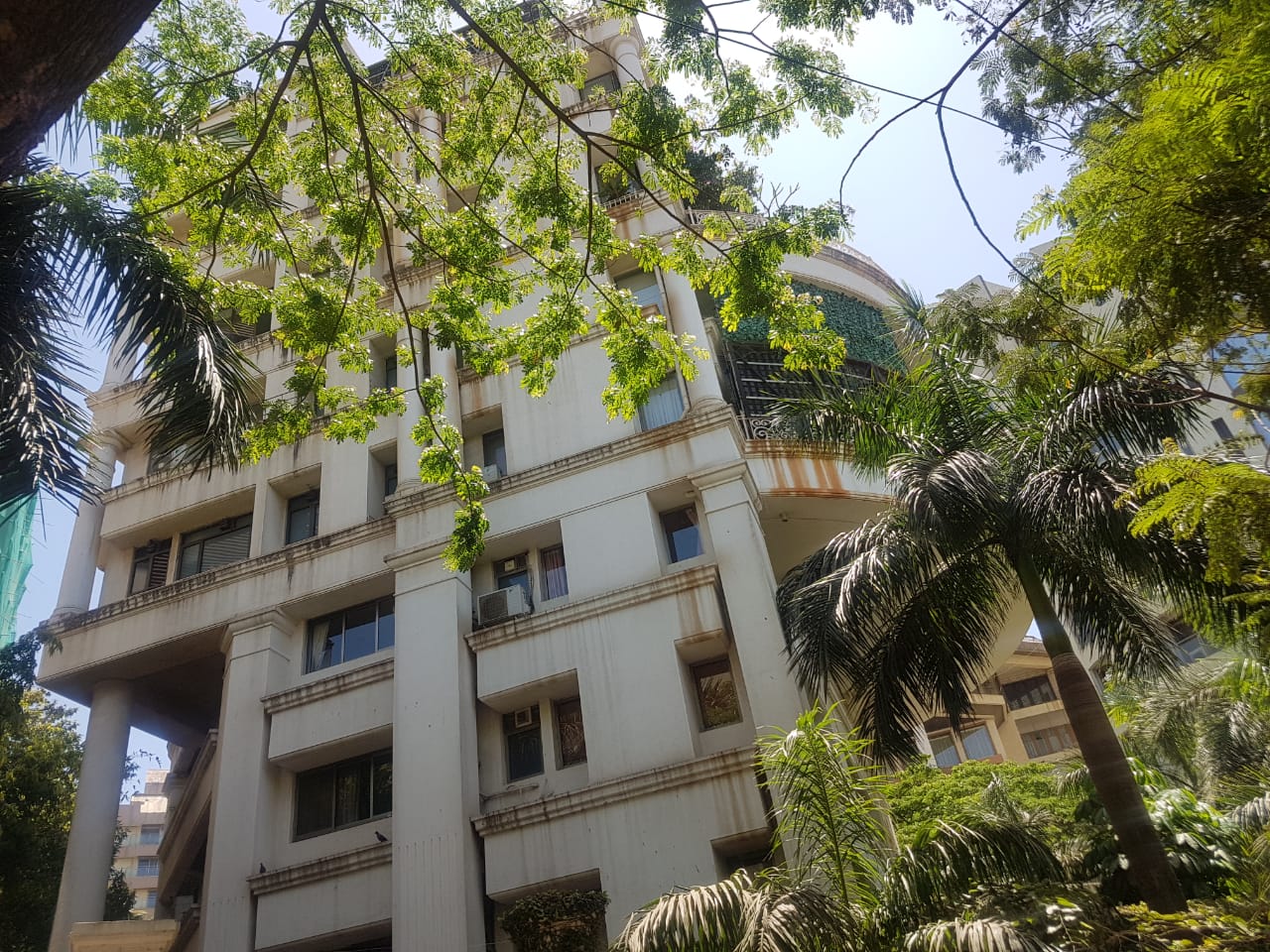 Karmayog Apartment in Juhu