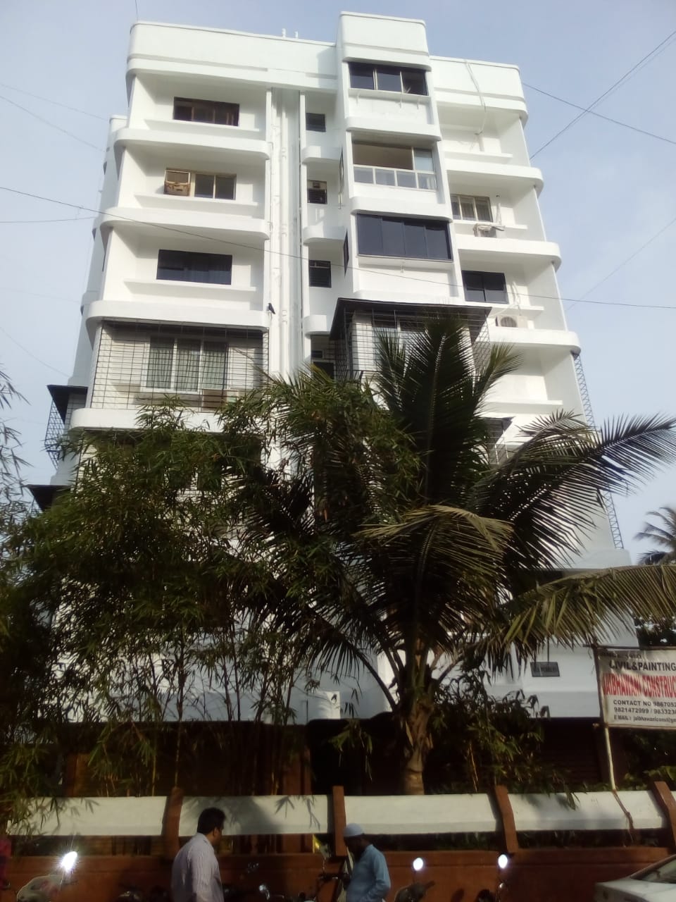 Sea Pebbles — Bandra West