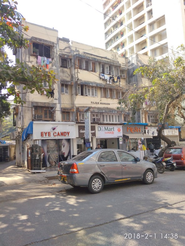Rajgir Mansion in Khar West