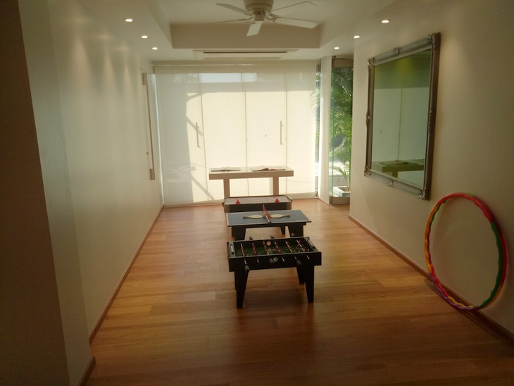 Rustomjee Paramount flat for rent - Image 5