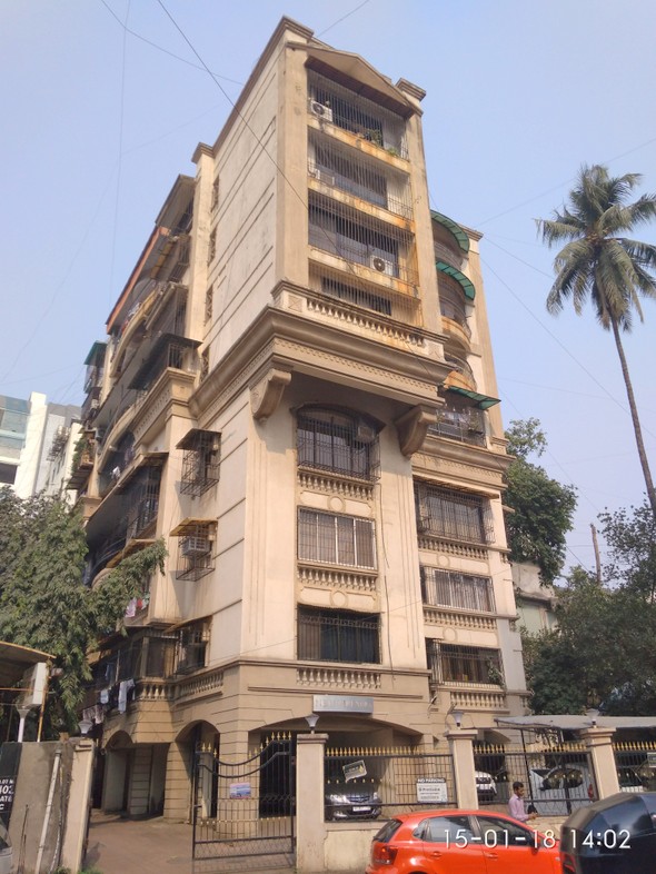 New Virendra in Khar West