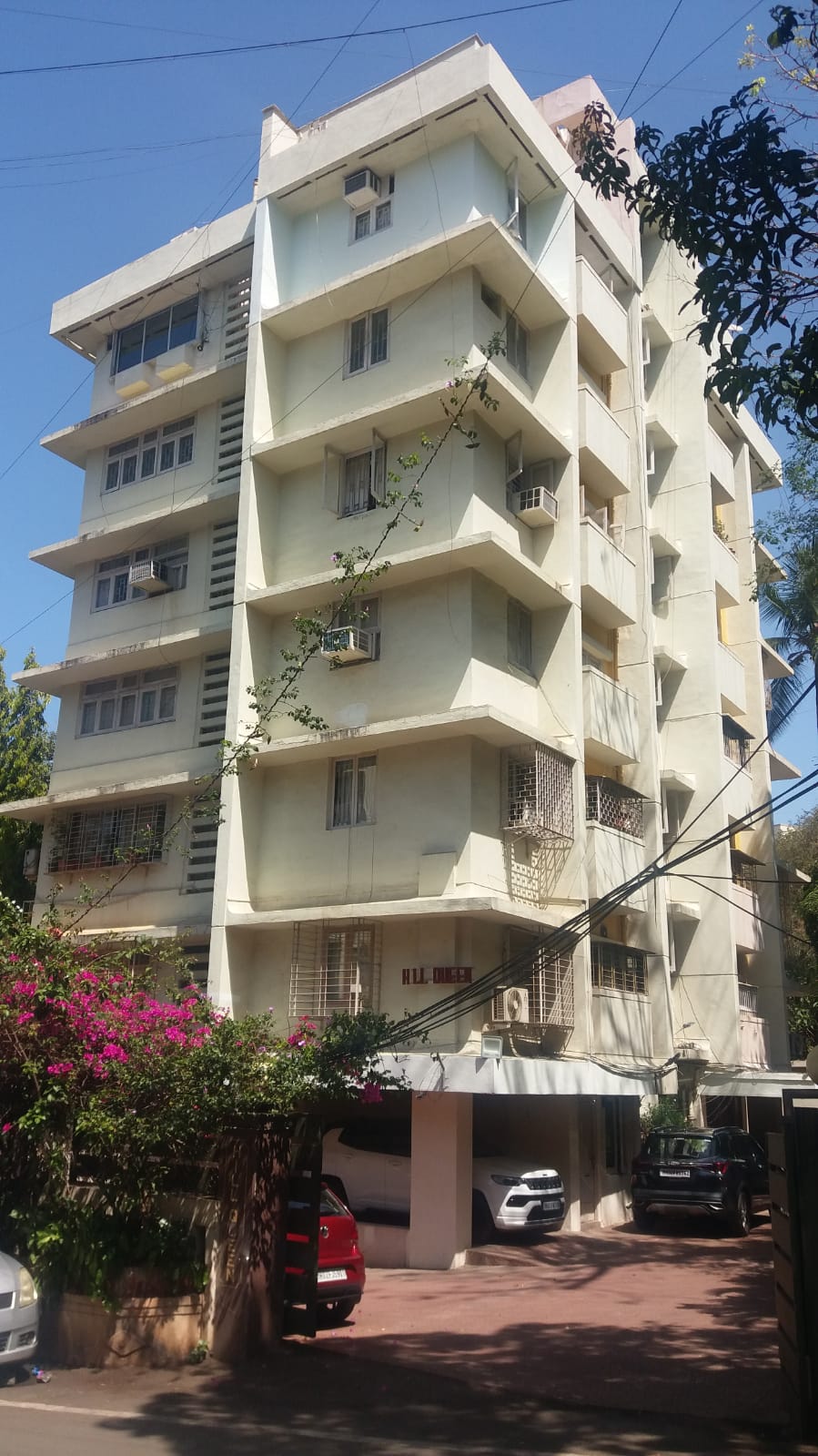 Hill Queen in Bandra West