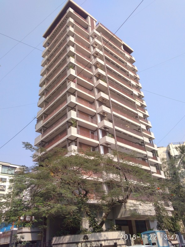 2 BHK Tiara in Santacruz West