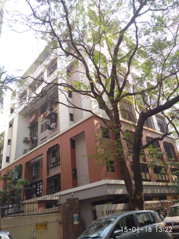 3 Harihar Niwas in Khar West