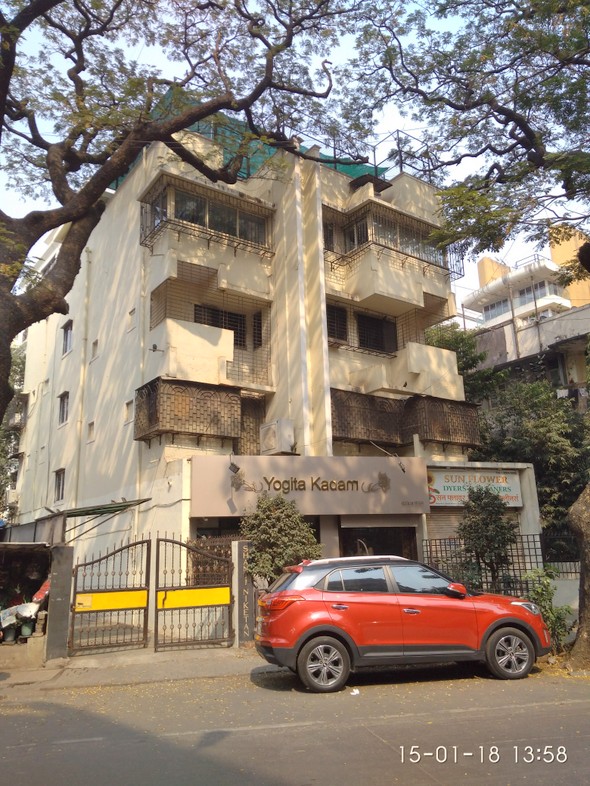 Shanti Niketan in Khar West