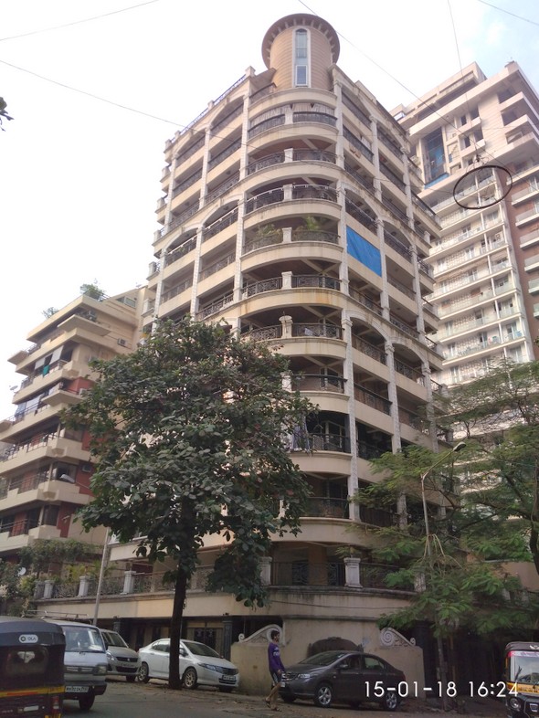 Mantra in Khar West