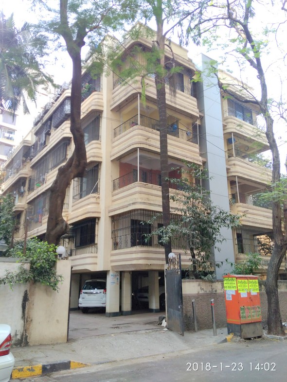 3 BHK Saurabh in Santacruz West