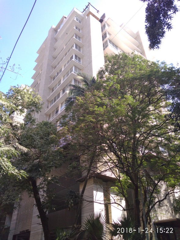 2 BHK Salmona Ville in Santacruz West
