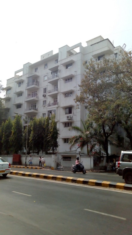 Alpana in Peddar Road