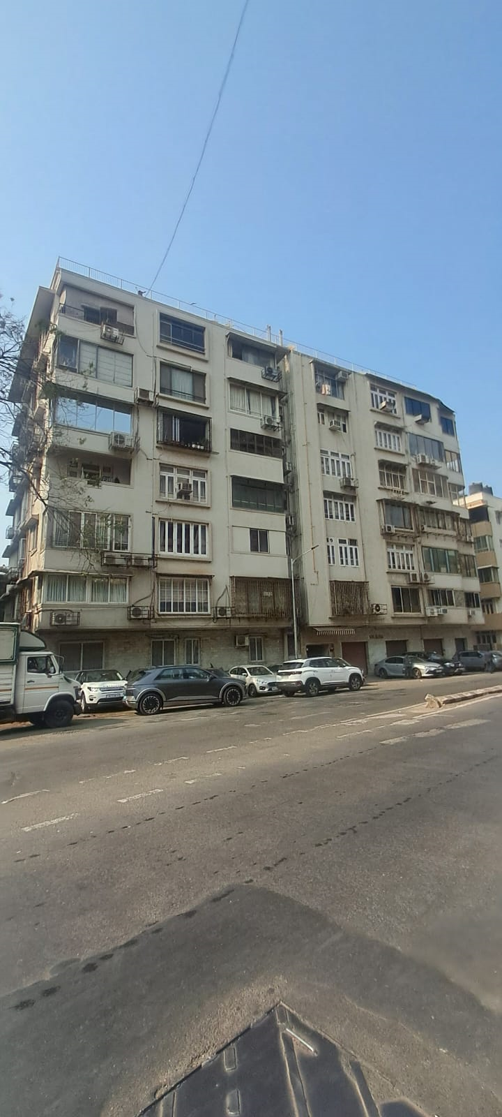 3 BHK Gulmarg in Nepeansea Road