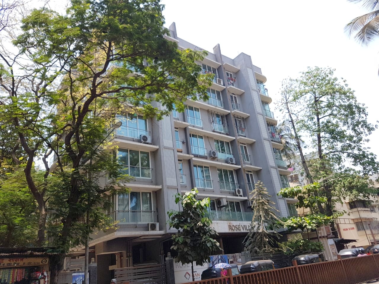 2 BHK Rose Villa in Andheri West