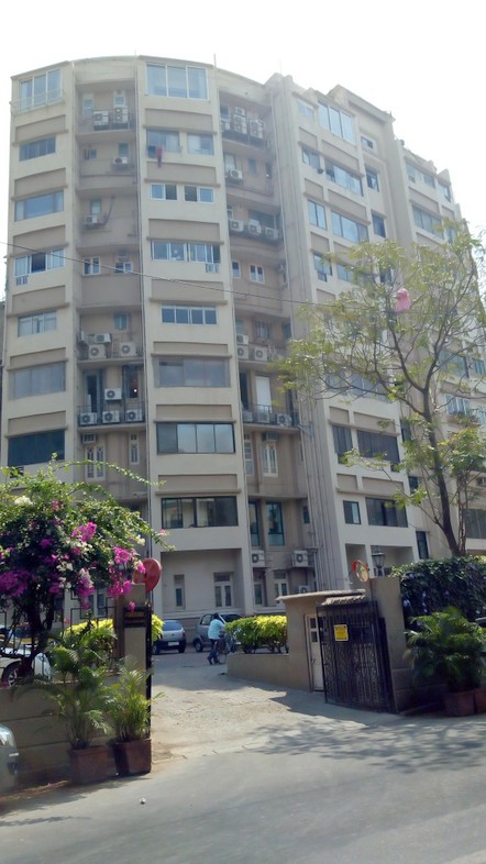 Panorama Apartment in Walkeshwar