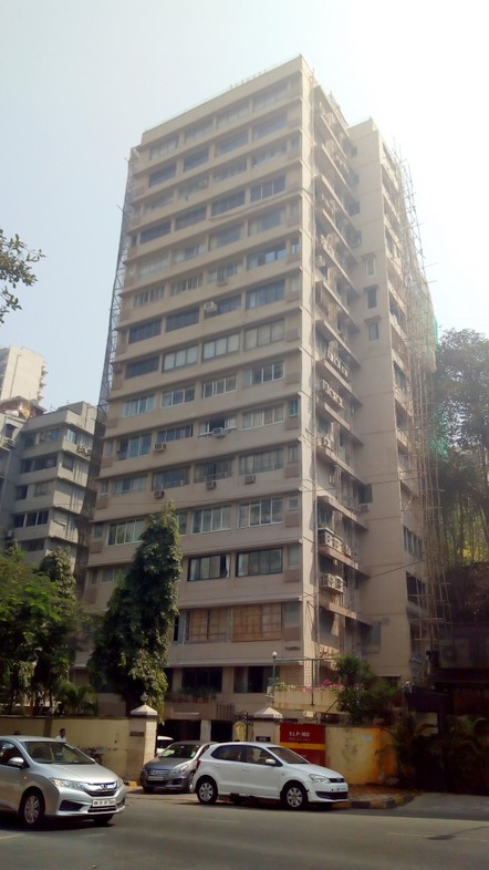 2 BHK Varsha in Nepeansea Road
