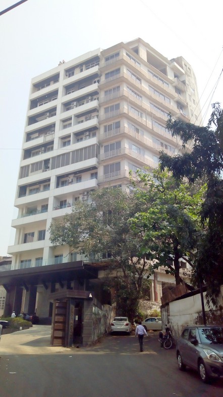 Urmi Aangan in Peddar Road