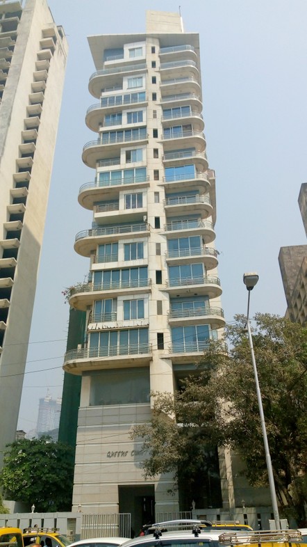 Queens Court for rent in Worli
