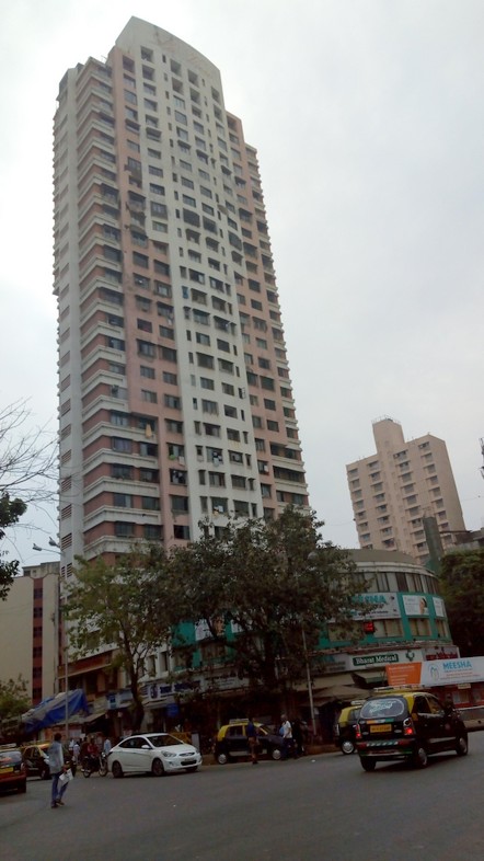 4 BHK La View