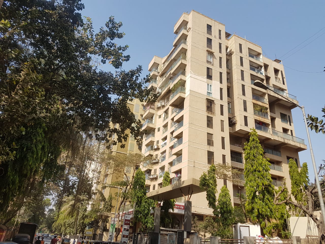 2 Arunodaya in Andheri West