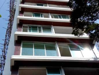 Aum Delhouse in Santacruz West