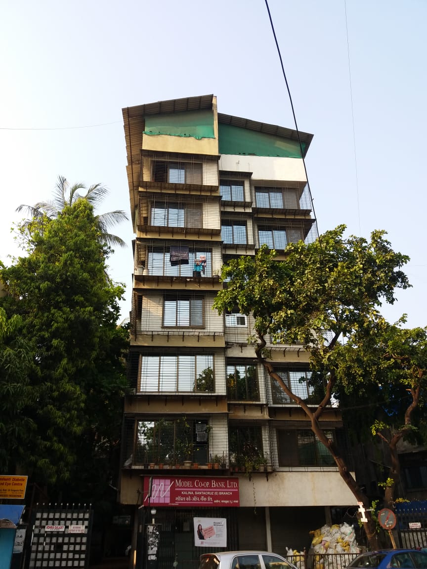 Vohra Galaxy in Santacruz East
