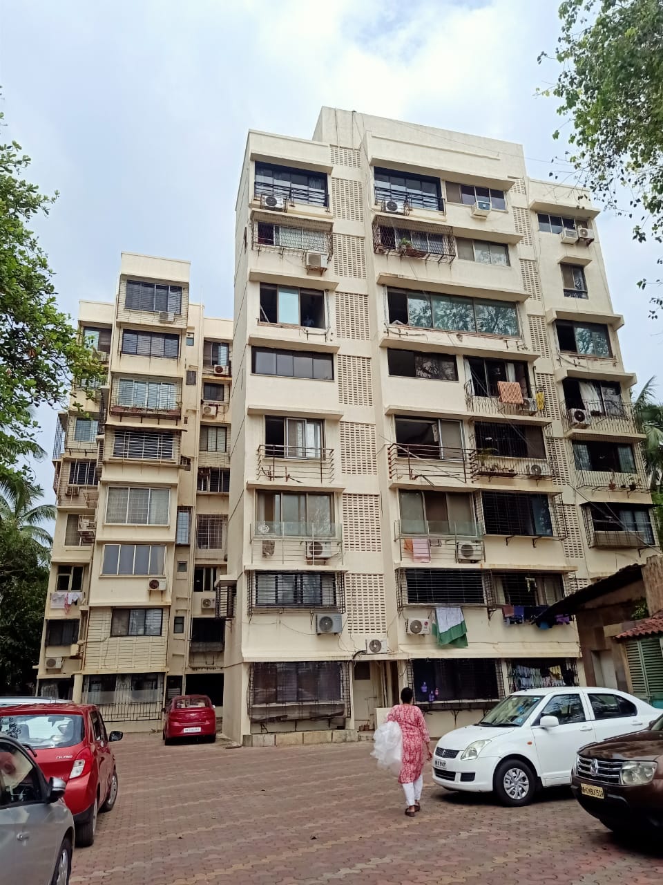 3 BHK Kings Apartment in Juhu