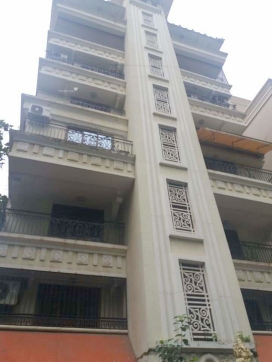 Raja Shloka Apartment in Khar West