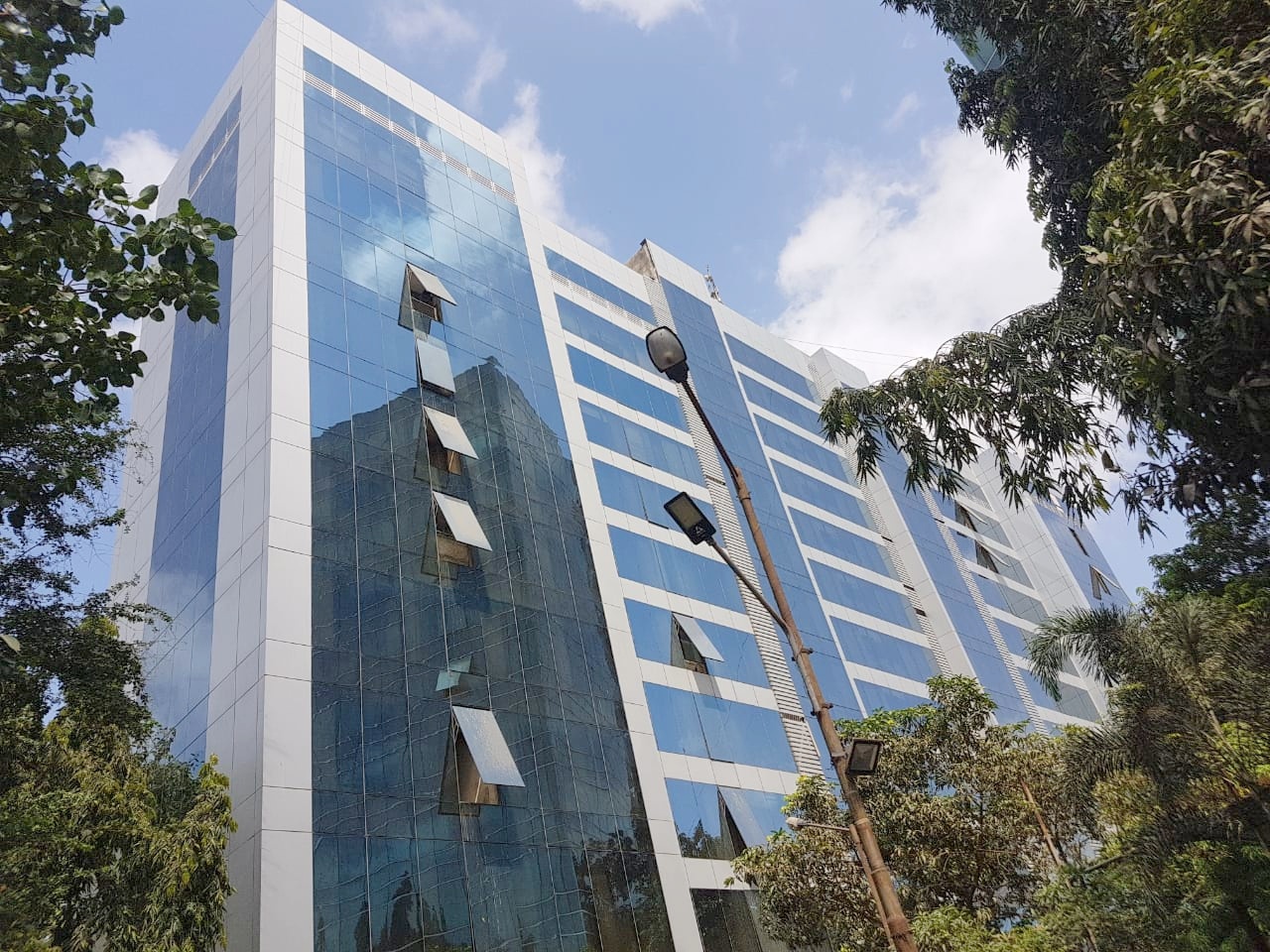 Office Sumer Plaza in Andheri East