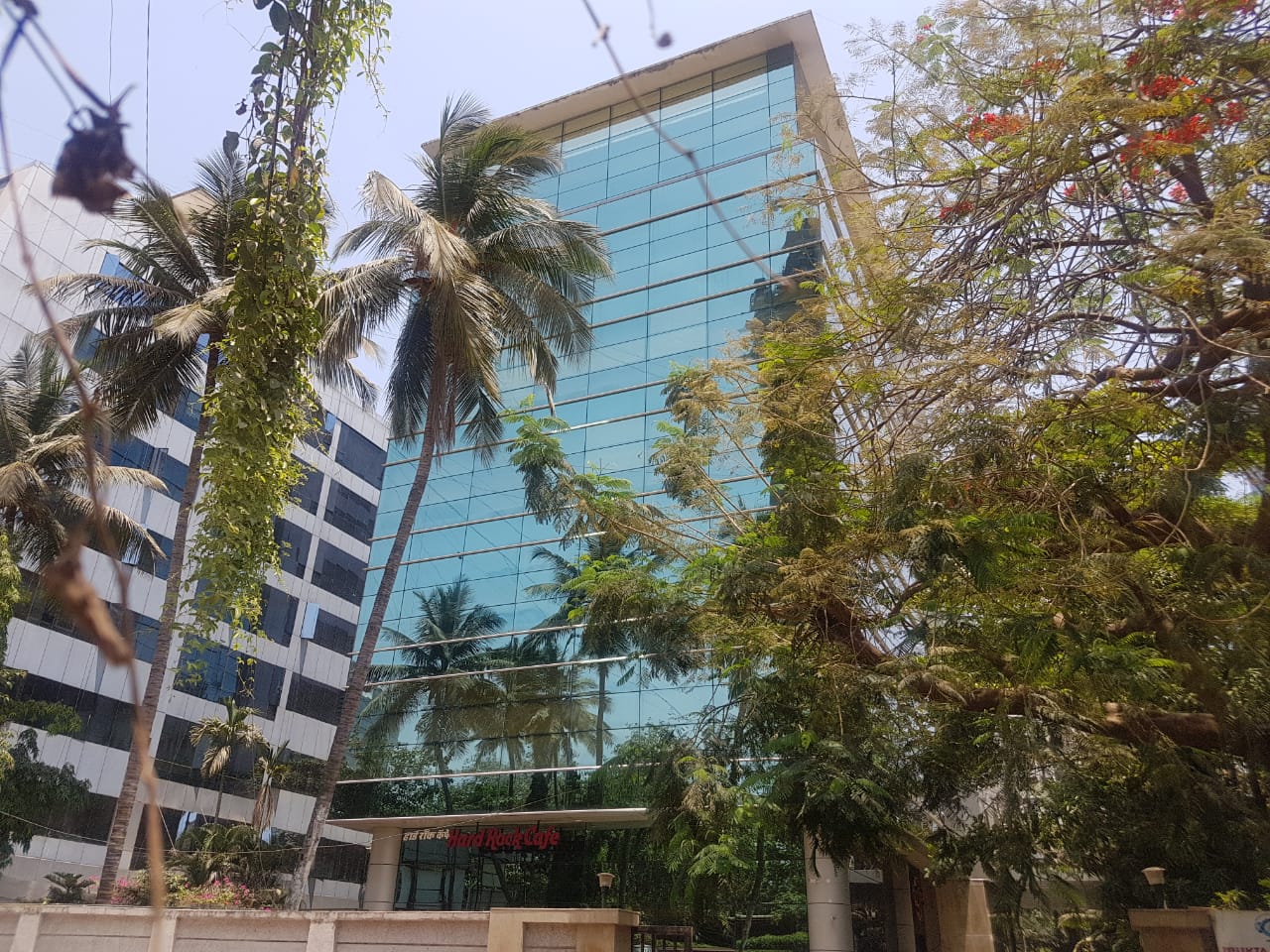 Crest Mukta in Andheri West