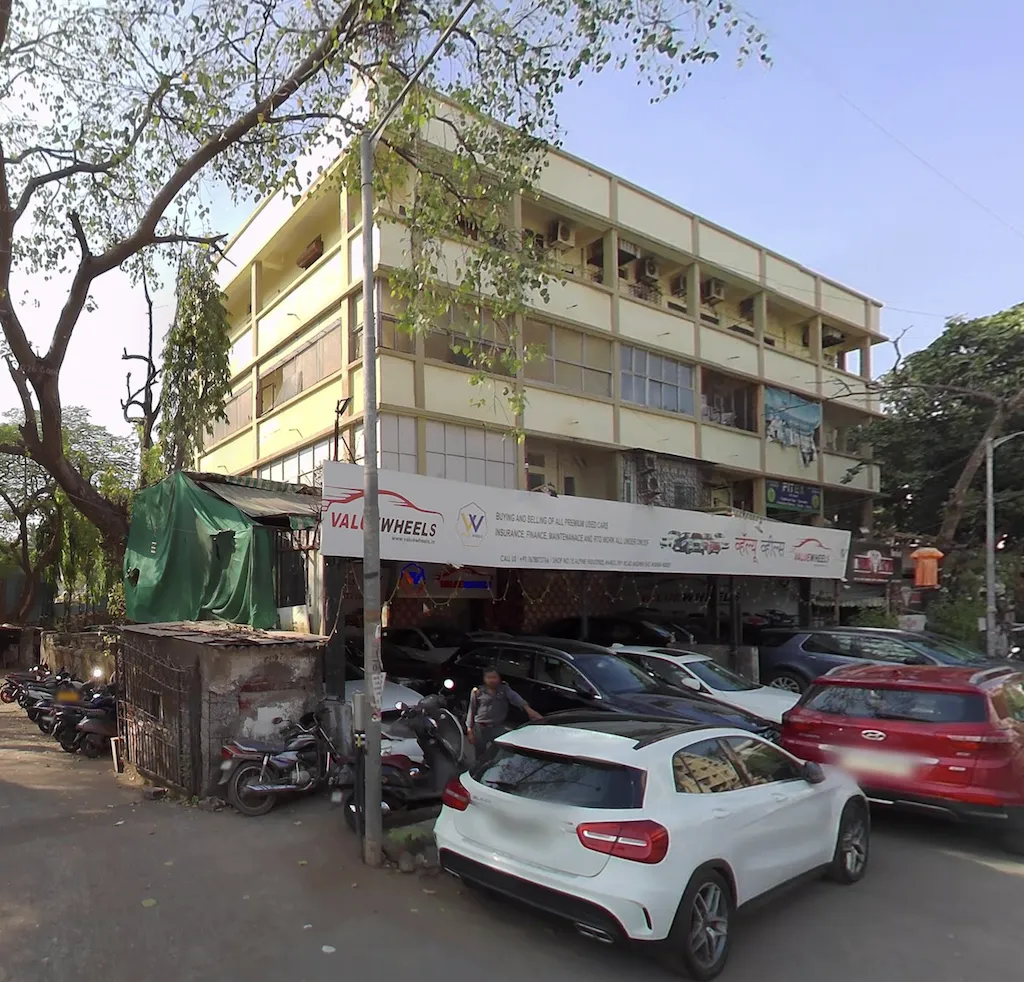 Warehouse Alpine Industrial Estate in Andheri East