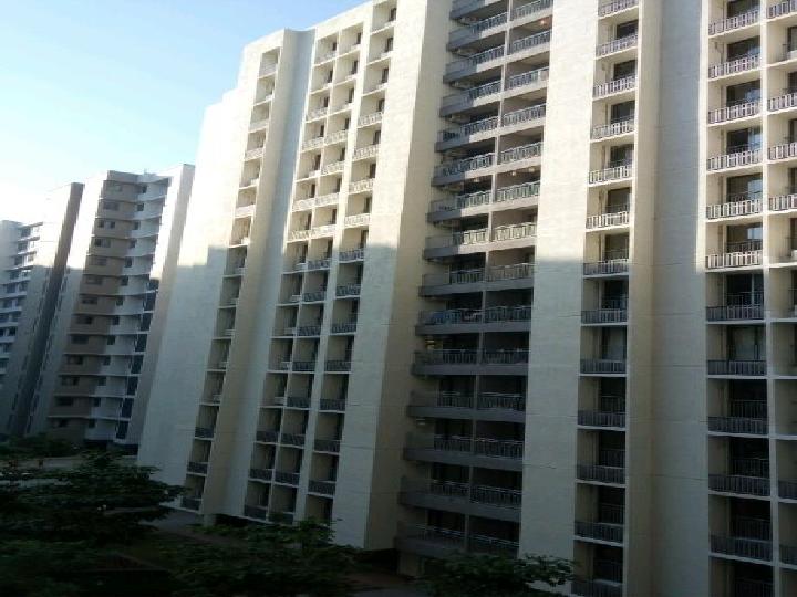 2 BHK Mahalaxmi Towers in Andheri West