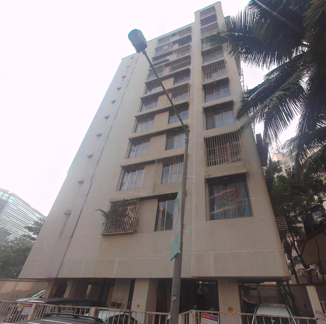 Sunshine Heights — Santacruz East (2)