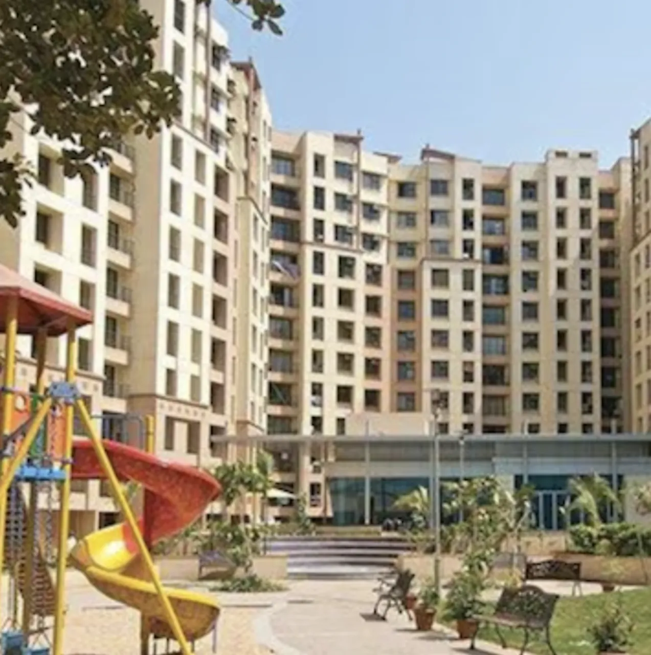 2 BHK Akruti Orchid Park in Andheri East