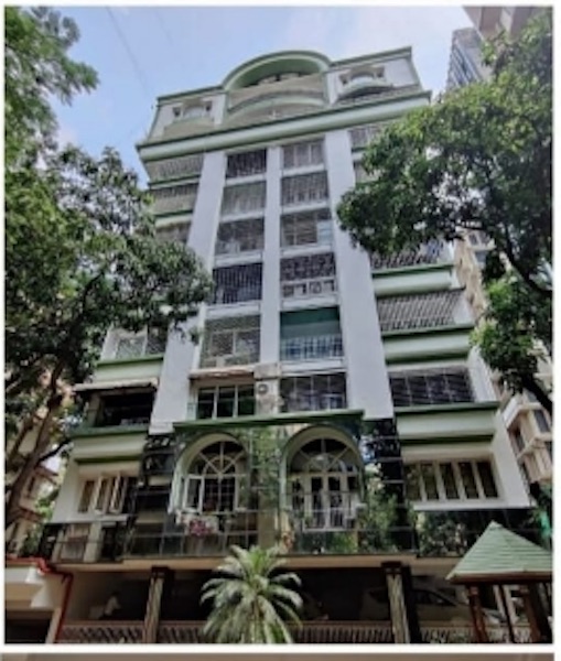 Villa Velloze in Santacruz West